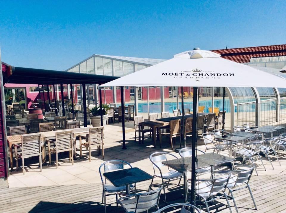 Hôtellerie des jardins d'honvault Wimereux Exterior foto